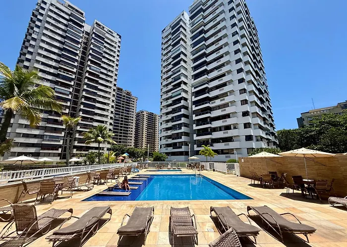 Praia da Barra da Tijuca, localização maravilhosa Rio de Janeiro